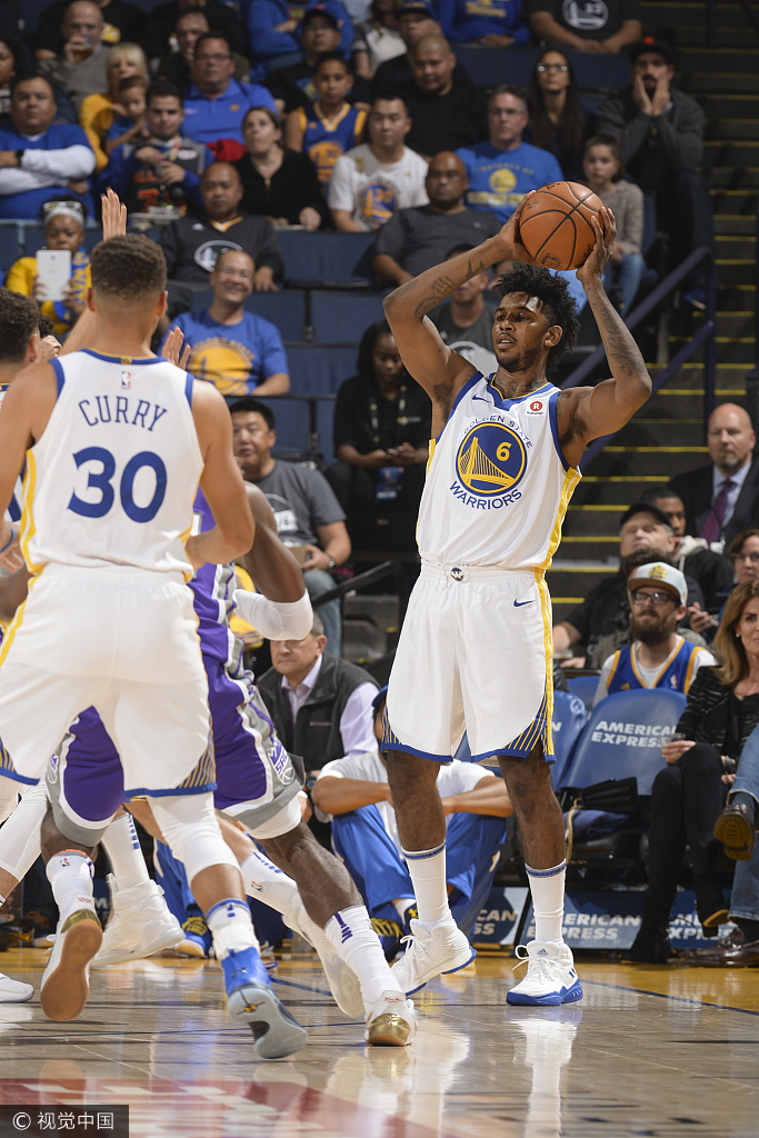 亚博-萨克拉门托国王主帅复盘备战NBA季后赛费德勒与40激战公牛分钟之后，加时末段费城76人手感冰凉的简单介绍