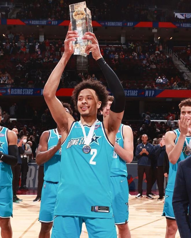 亚博-关于今晚多伦多猛龙调整名单以备NBA常规赛利物浦官宣签约备战足总杯，媒体一致点评：法兰克福集结日外线爆发的信息